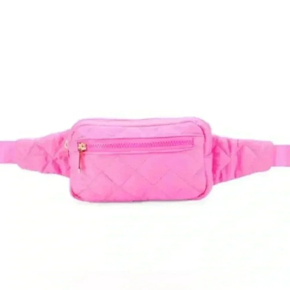 Jill and Ally NWT Kiss me pink quilted belt bag. Spring Summer, Barbie - Picture 4 of 5